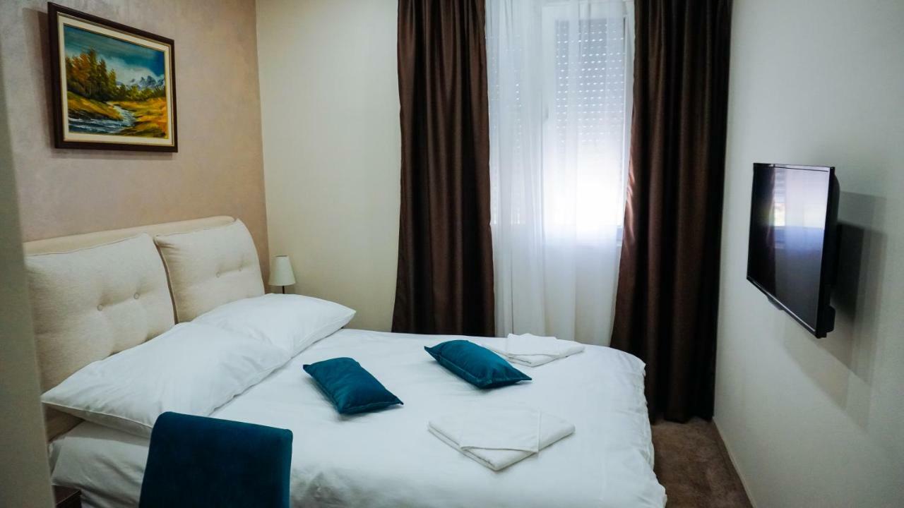 Hotel Usce Šabac Exteriör bild