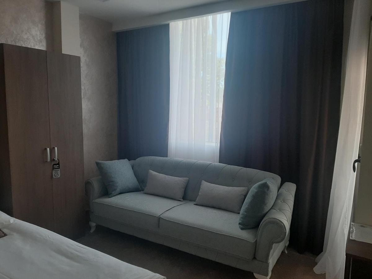 Hotel Usce Šabac Exteriör bild